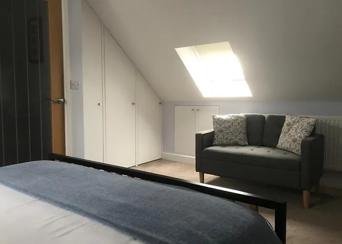 Walnut Corner